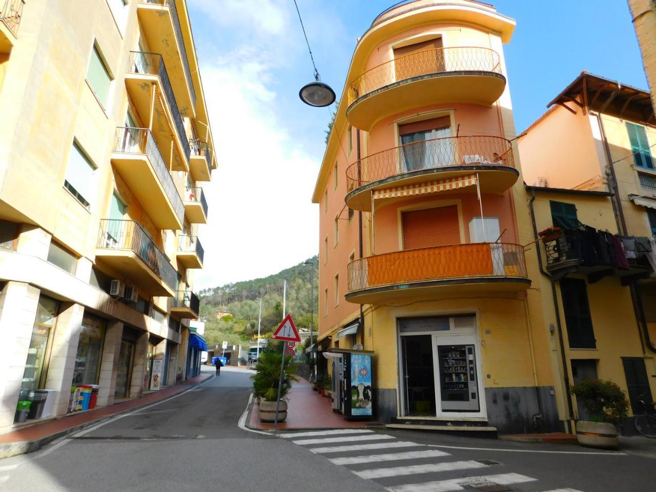 Nuovissimo E Funzionale, Levanto Exterior foto